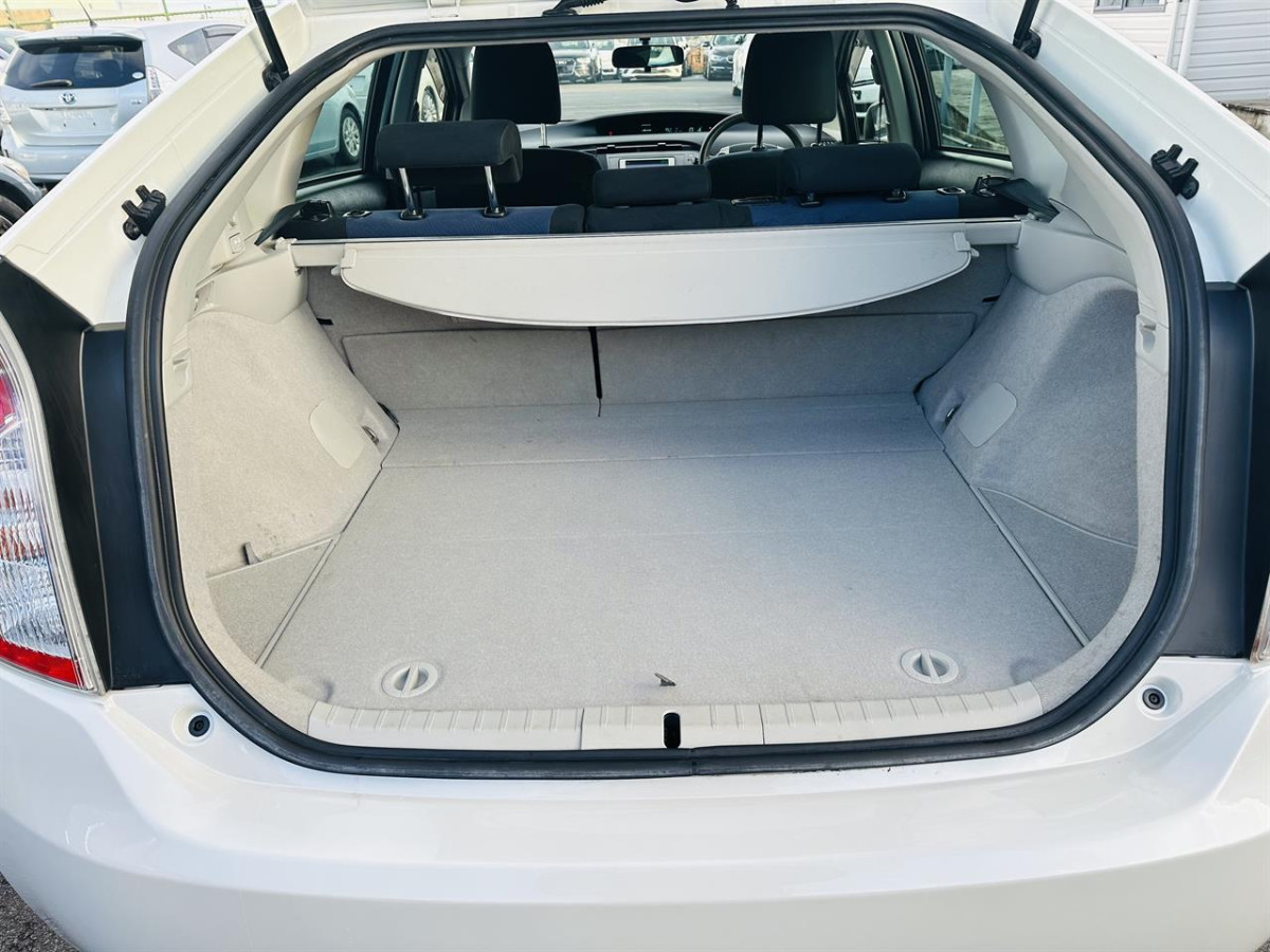 2014 Toyota Prius 1.8 S
