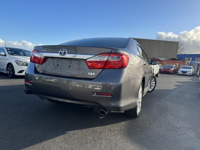 2013 Toyota Camry G, Hybrid Leather Package