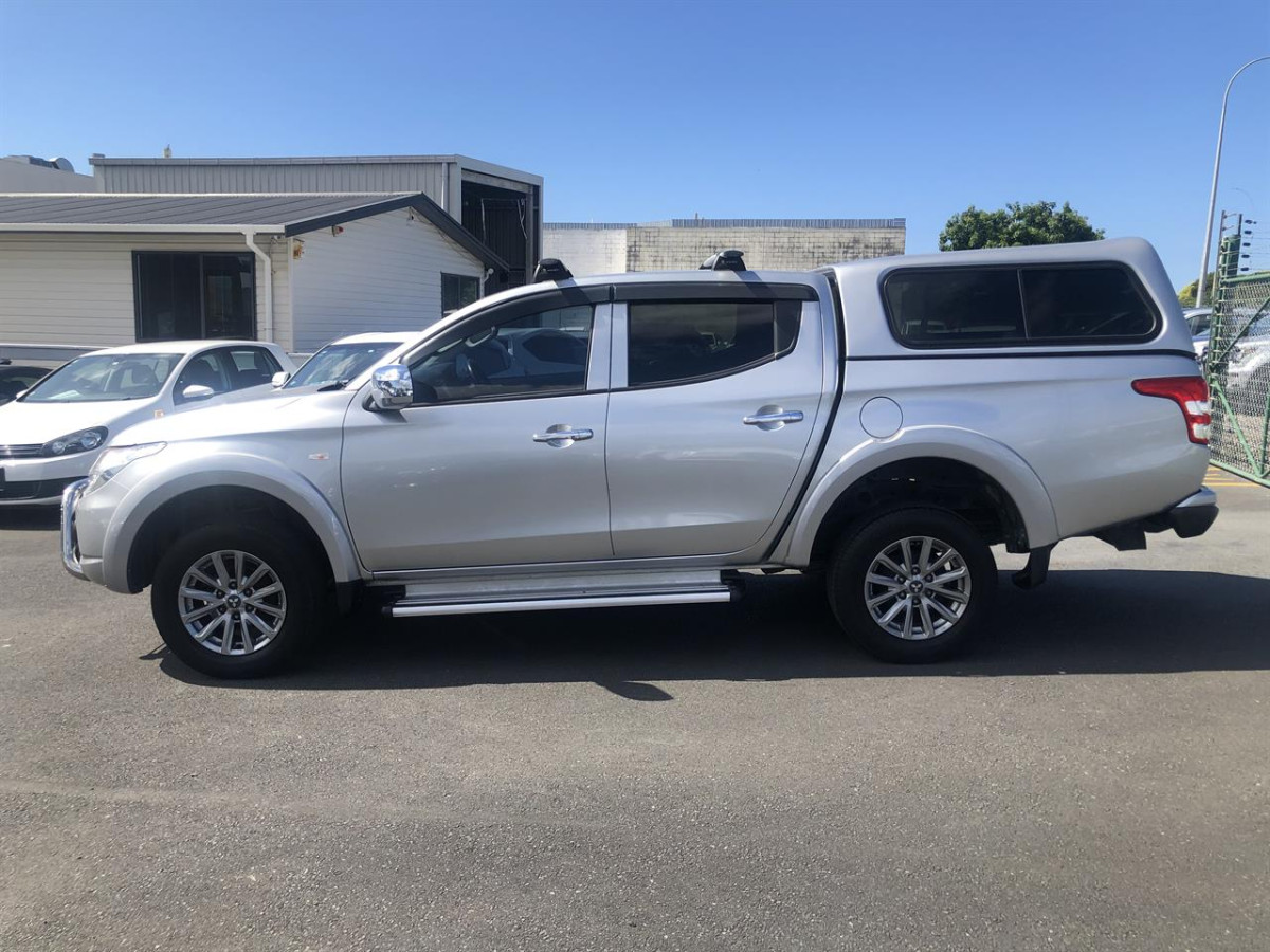 2016 Mitsubishi Triton D/CAB GLXR 2.4D/5AT 2WD