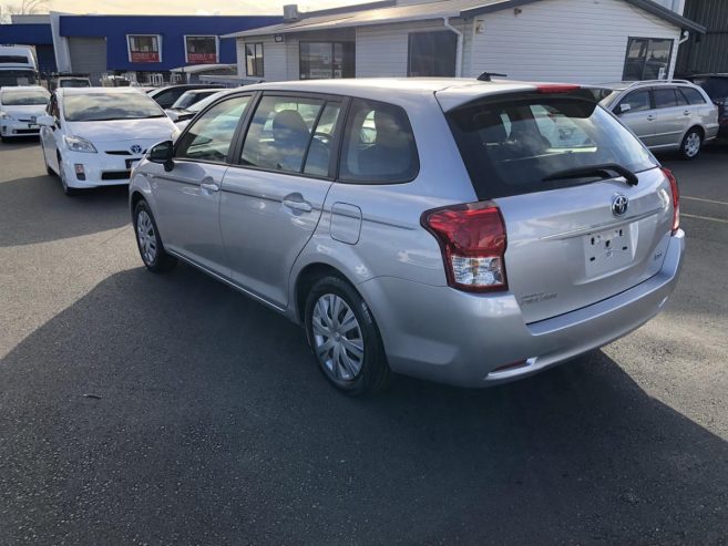 2013 Toyota Corolla Fielder G Hybrid