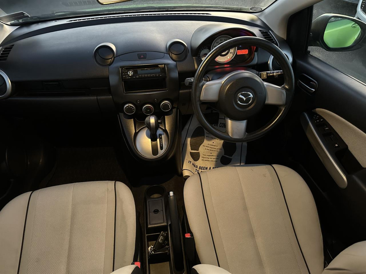 2010 Mazda Demio