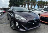 2015 Toyota Aqua **G Package**cruise control**Leather seats** Hatchback Automatic