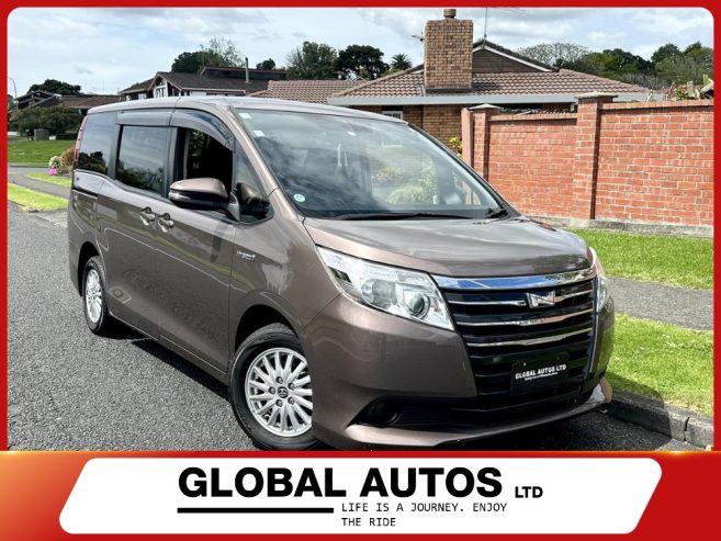 2014 Toyota Noah Hybrid X New Shape !! Van Automatic