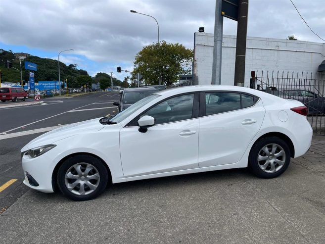 2016 Mazda Axela 1.6 Petrol Sedan Automatic Very Low Kms/ New Shape