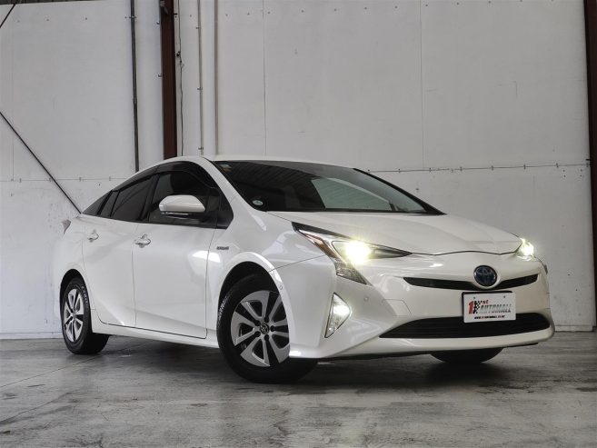 2018 Toyota Prius A/GRADE 4/HUD/LDW/BSM Hatchback Automatic