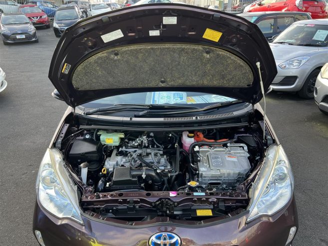 2014 Toyota Aqua G / BACK CAMERA / PUSH START Hatchback Automatic