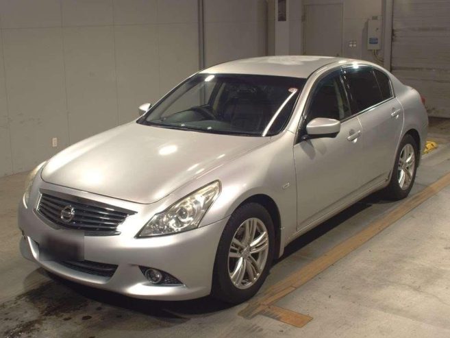 2010 Nissan Skyline Sedan Automatic