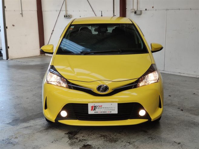 2015 Toyota Vitz U/VERY LOW KMS/ALLOY WHEELS Hatchback Automatic