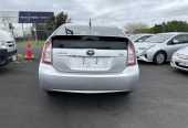 2014 Toyota Prius S / ALLOYS /BACK MONITOR / PUSH START Sedan Automatic