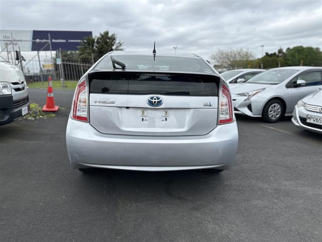 2014 Toyota Prius S / ALLOYS /BACK MONITOR / PUSH START Sedan Automatic