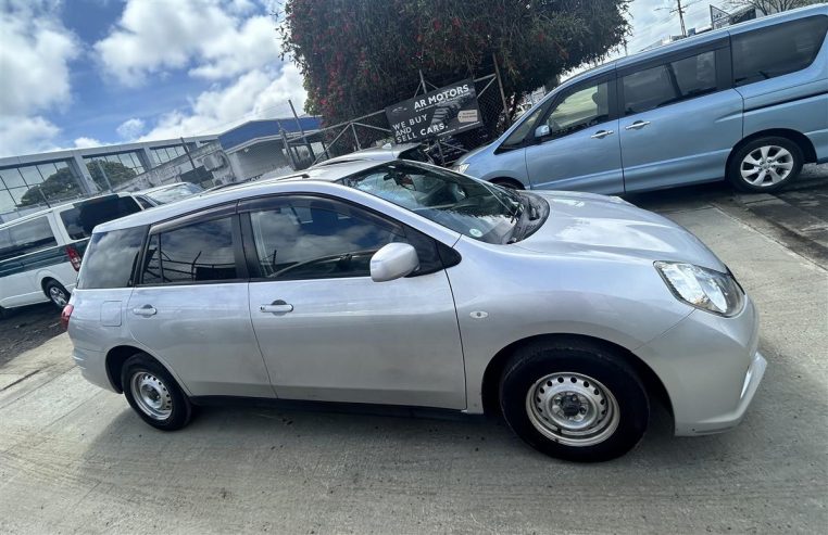 2017 Nissan Expert Station Wagon Automatic 0 DEPOSIT FINANCE AVAILABLE