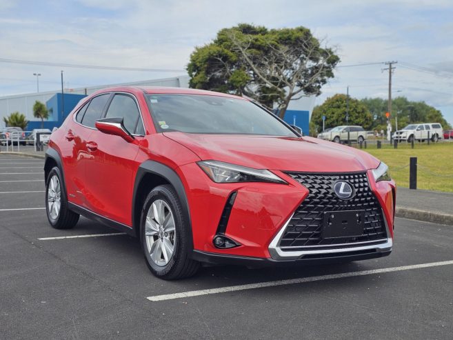 2020 Lexus UX 250H Hybrid,Full Leather, Low Mileage* DYNAMIC RADAR CRUISE CONTROL, Parking Senors