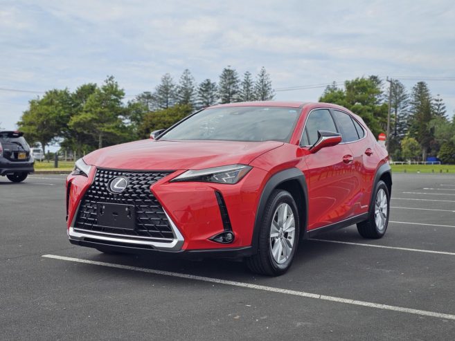 2020 Lexus UX 250H Hybrid,Full Leather, Low Mileage* DYNAMIC RADAR CRUISE CONTROL, Parking Senors