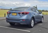 2014 Mazda Axela S Hybrid*Reverse Camera*Cruise Control*Skyactiv** Push start, Key-less, Black Interior*