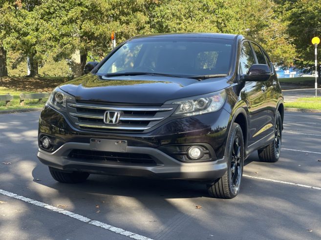 2012 Honda CR-V 20G, Alloys, Push Start, On Special** Reversing Camera, NZ Radio**