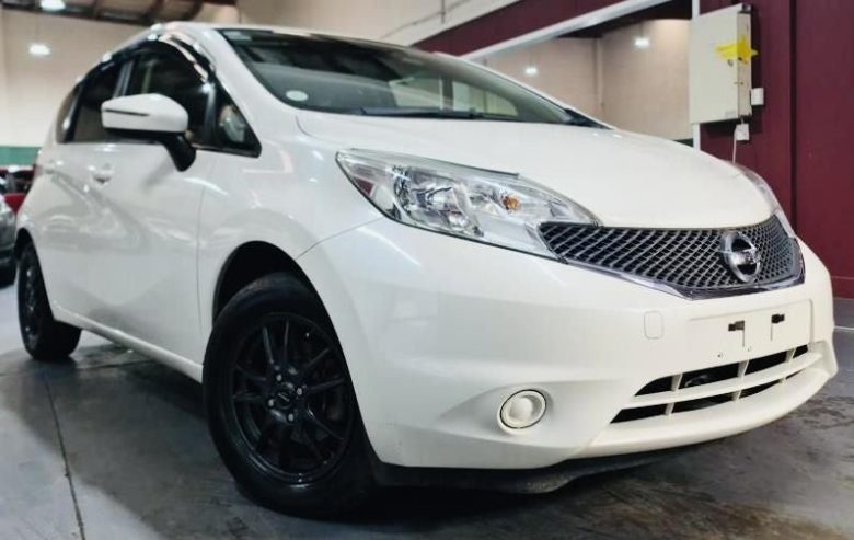 2015 Nissan Note ** PUSH START ** X DIG-S ** ALLOYS ** rEVERSE CAMERA ** “JUST ARRIVED ” *FREE 1 YEAR MECHANICAL WARRANTY *