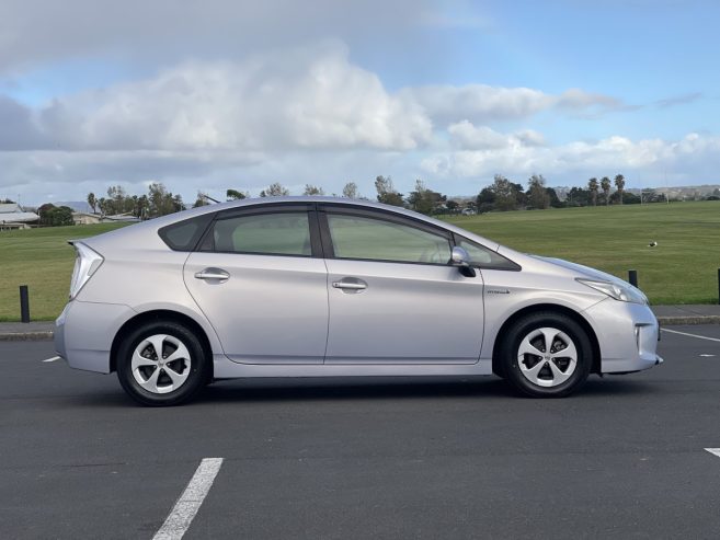 2012 Toyota Prius S-package** Hybrid** on special** *Zero Deposit/On Spot Finance Available, TC Apply*