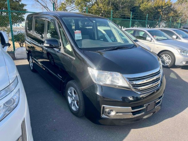 2013 Nissan Serena Hybrid Rider Autech 8 Seats/Cruise control**