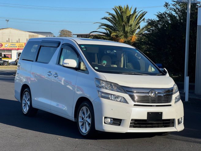 2013 Toyota Vellfire Double Sunroof/Dual power slide doors/Rev-Cam/Multi Airbags*