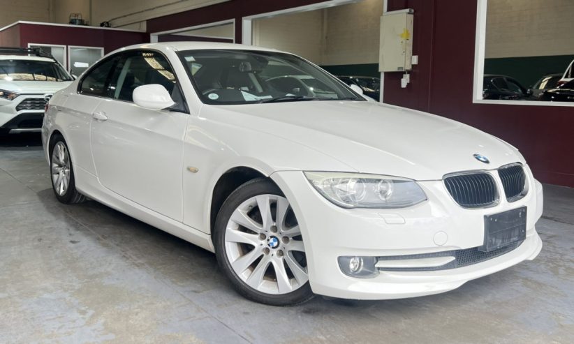 2012 BMW 320i ** PUSH START ** ALLOYS ** REVERSE CAMERA ** PARKING SENSORS ** ** ON SPECIAL ** JUST ARRIVED