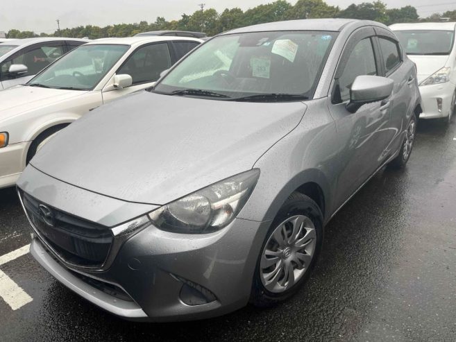 2015 Mazda Demio ** PUSH START ** SKYACTIV ** BLUETOOTH ** ** EARLY CHRISTMAS CLEARANCE SALES**