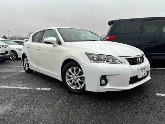 2011 Lexus CT 200h **Cruise Control/Paddle Shift/Reverse Camera/Alloys**