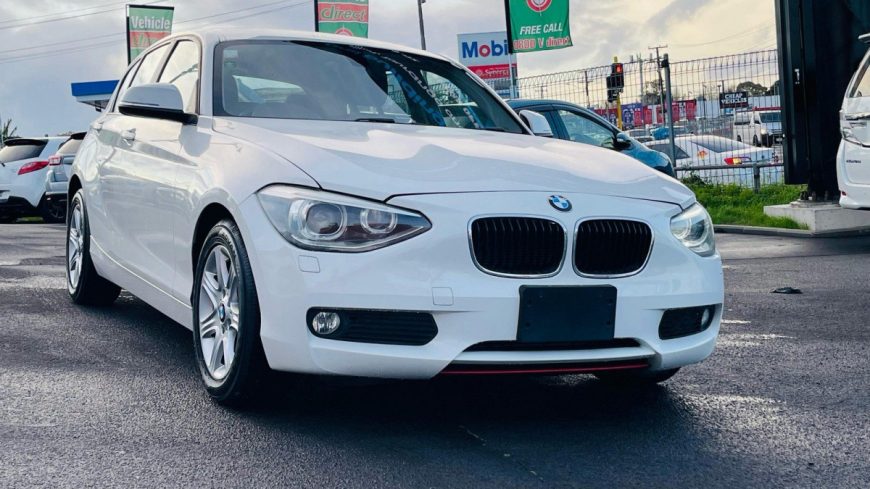 2013 BMW 116i **i-Drive/Push Start/Traction Control/Mag Wheels **