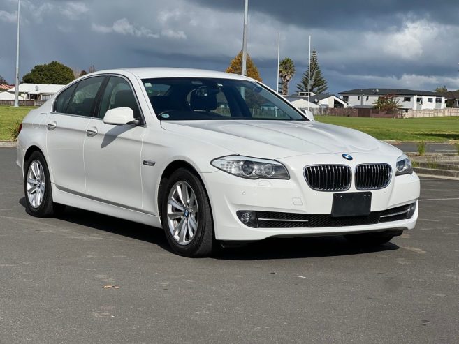 2013 BMW 523i i-Drive Low Kilometers Twin Power Turbo ALLOYS **