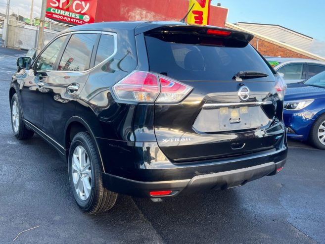 2014 Nissan X-Trail 20X 4WD/Leather Heated Seats/Reverse Camera ** Brand New 4-Tyres ALLOYS Auto Headlights **