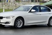 2013 BMW 320i ** PUSH START ** PARKING SENSORS ** ALLOYS ** REVERSE CAMERA ** ** ON SPECIAL ** JUST ARRIVED