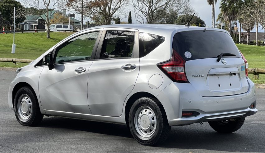 2018 Nissan Note ** PUSH START ** REVERSE CAMERA *LANE KEEPING ASSIST SYSTEM ** ** ON SPECIAL ** JUST ARRIVED