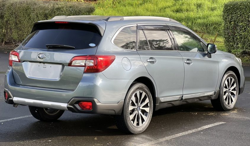 2015 Subaru Outback ** PUSH START ** ALLOYS **LEATHER SEATS ** CRUISE CONTROL ** ** JUST ARRIVED ** ON SPECIAL ** KEYLESS ENTRY **