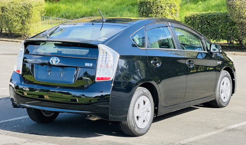 2011 Toyota Prius ** PUSH START ** HYBRID ** ALLOYS ** REVERSE CAMERA ** ** ON SPECIAL ** JUST ARRIVED