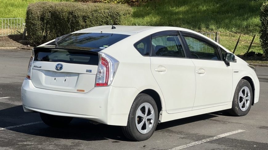 2012 Toyota Prius ** PUSH START ** HYBRID ** ALLOYS ** ** ON SPECIAL ** JUST ARRIVED