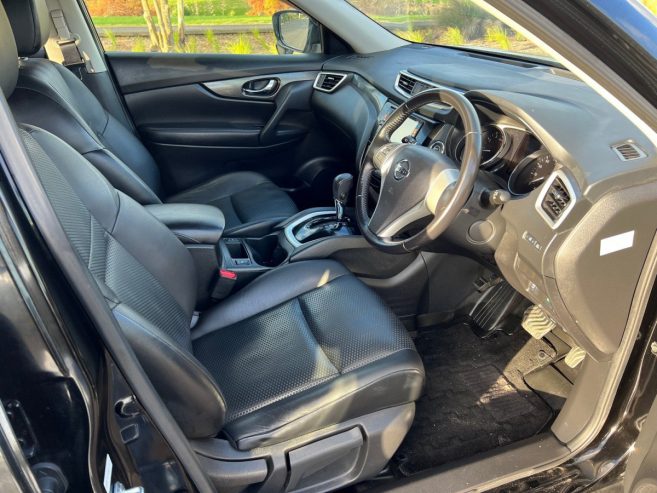 2016 Nissan X-Trail 20X Eemergency Break PACKG,Leather+Heated Seats,Alloys**