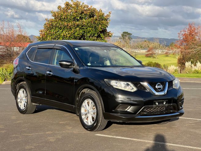 2016 Nissan X-Trail 20X Eemergency Break PACKG,Leather+Heated Seats,Alloys**