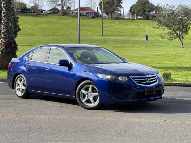 2013 Honda Accord ** Accord ** 20TL * Cruise Control * Reverse Camera * Bluetooth * ** ON SPECIAL ** JUST ARRIVED