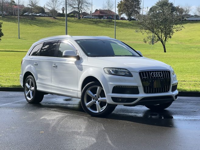 2010 Audi Q7 ** 3.6FSI QUATTRO S-LINE ** CRUISE CONTROL ** 7 SEATER ** 4WD * ** PADDLE SHIFT ** BOSE SOUND ** APPLE CAR PLAY **