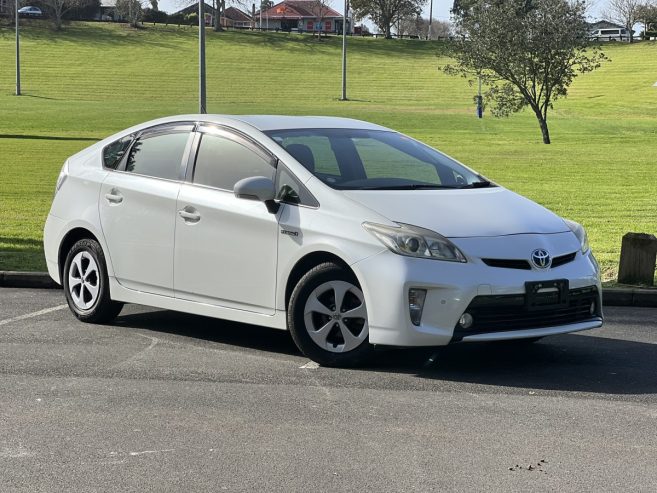 2012 Toyota Prius ** PUSH START ** HYBRID ** ALLOYS ** ** ON SPECIAL ** JUST ARRIVED