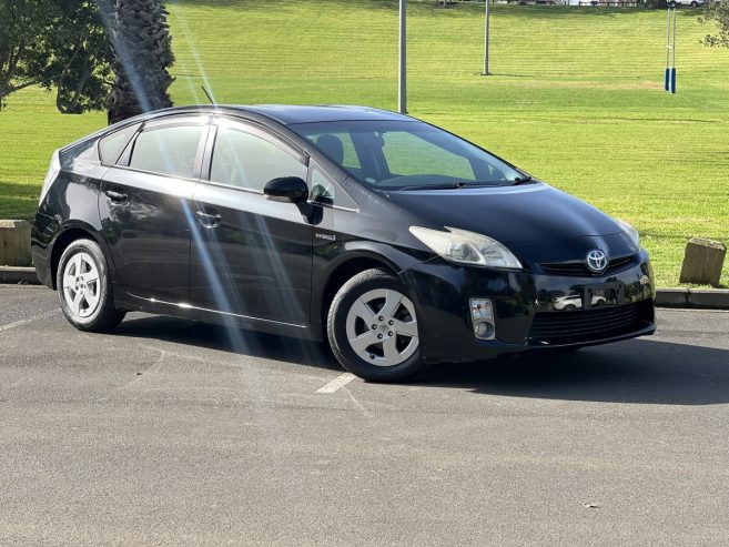 2011 Toyota Prius ** PUSH START ** HYBRID ** ALLOYS ** REVERSE CAMERA ** ** ON SPECIAL ** JUST ARRIVED