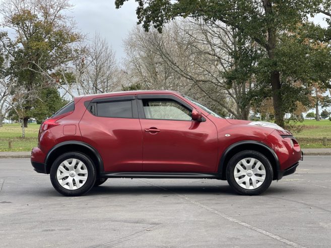 2014 Nissan Juke 15RX-Type-V, key-Less Reversing Camera, Push Start, on special**