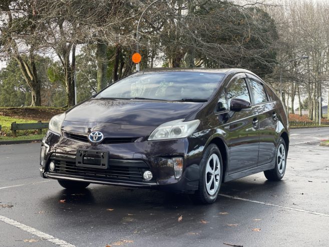 2012 Toyota Prius S-Package, Key-Less, On Special** Reversing Camera, Push Start, Black Interior**