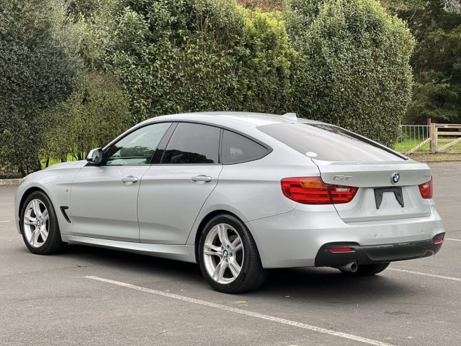 2014 BMW 320i ** GRANZ M SPORT ** PADDLE SHIFT ** ELECTRIC TAIL GATE ** **CRUISE CONTROL ** ON SPECIAL ** JUST ARRIVED **