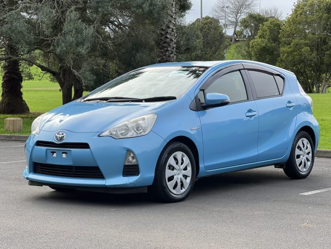 2013 Toyota Aqua ** PUSH START ** HEATED SEATS ** HYBRID ** BLUETOOTH ** ** NEW ARRIVED ** ON SPECIAL** G-MODEL **