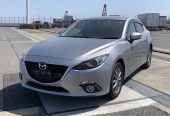 2015 Mazda Axela ** PUSH START ** ALLOYS ** HYBRID ** ** NEW ARRIVED ** ON SPECIAL