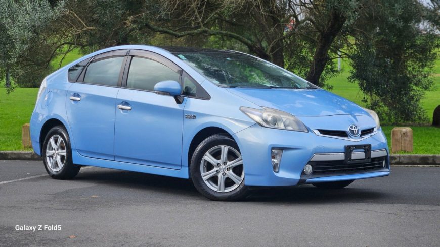 2012 Toyota Prius PHV-S PHV-S PLUG IN HYBRID