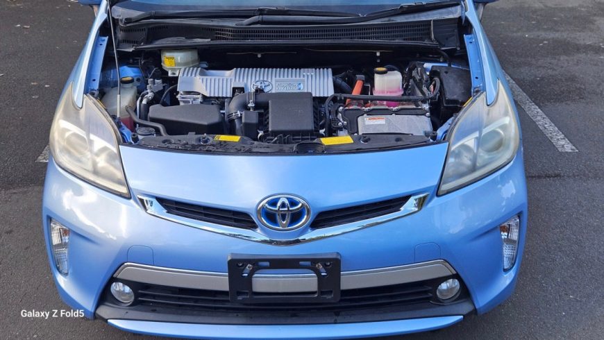 2012 Toyota Prius PHV-S PHV-S PLUG IN HYBRID