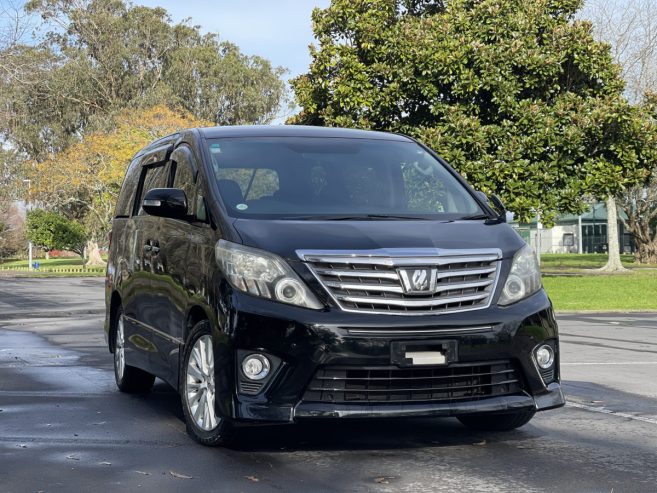 2012 Toyota Alphard 240S, 7 Seats, Power slide doors, Alloys Black Interior, Push start, Revering camera*