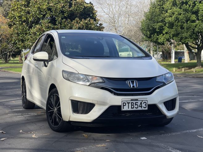 2014 Honda Fit Push Start, Key-Less, Alloys Reversing Camera, New wof*