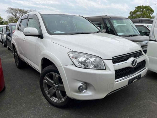 2013 Toyota RAV4 ** Push Start ** Cruise Control ** 2WD ** Reverse Camera ** ** JUST ARRIVED ** ON SPECIAL ** Alloys** Low Km’s